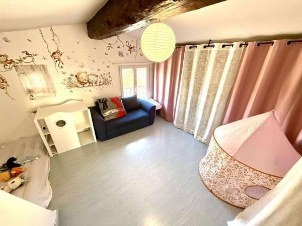 Maison T5 de 120 m² habitables avec grande terrasse Claira