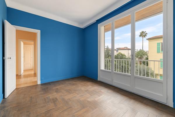 Nice 06000 - Libération - 4 pièces - 3 chambres - 93.10 m² + box