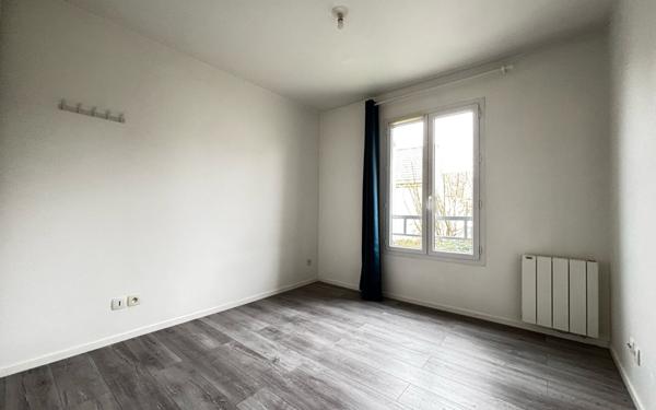 Appartement à vendre    2 pièces • 43 m2 Chessy