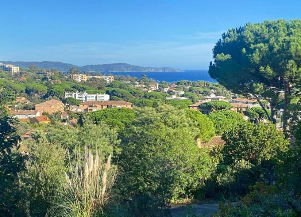 Maison à vendre    4 pièces • 112,85 m2 Cavalaire-sur-Mer