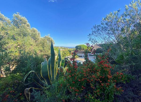 Maison à vendre    4 pièces • 112,85 m2 Cavalaire-sur-Mer