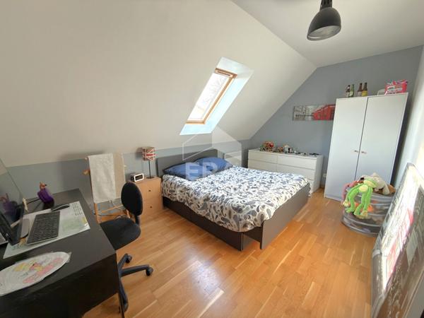 Maison familiale de 92 m² à Mormant