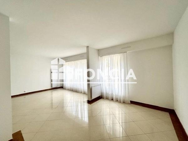 À vendre Appartement 5 pièces 113.79 m² - Paris 75020