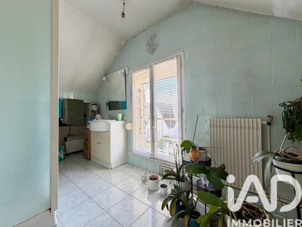 Maison à vendre 4 pièces 108,84 m² Ormesson-sur-Marne