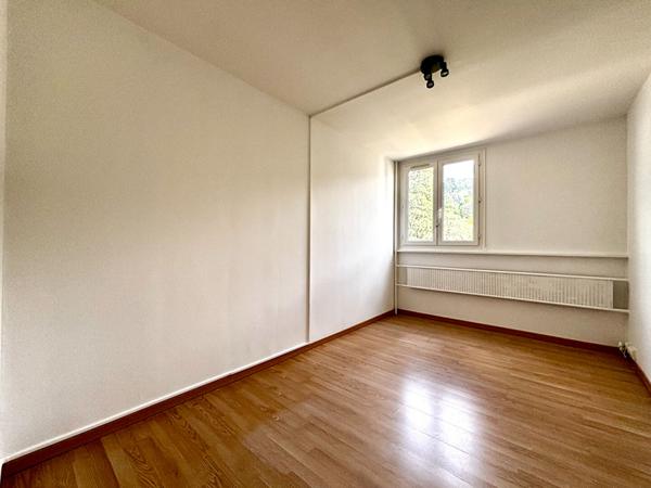 A louer Appartement T3 chauffage collectif inclus à Saint-Étienne - La Métare