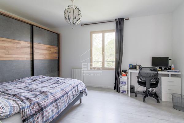 Appartement Duplex avec Jardin 3 pièces à vendre à Saulx-Marchais