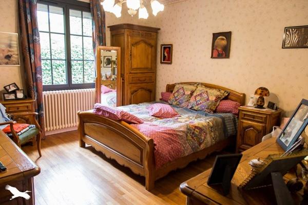 Maison à vendre |  Bourganeuf |  5 pièces | 196 m²