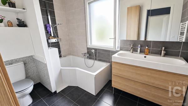 Maison Sainte Luce Sur Loire 4 pièce(s) 90 m2