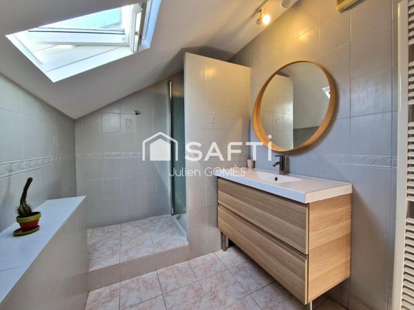 "Vivez au calme, entouré de verdure et proche du centre."