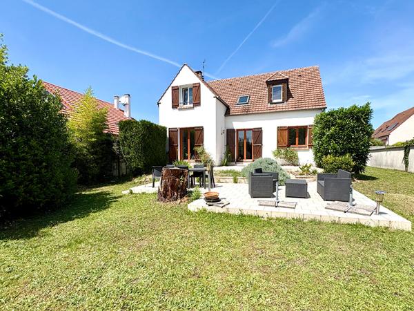 Maison Conflans Sainte Honorine 6 pièce(s) 125 m2 569 000 € **  - Référence  7989
