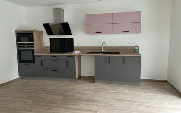 Maison à louer    4 pièces •  Chevincourt