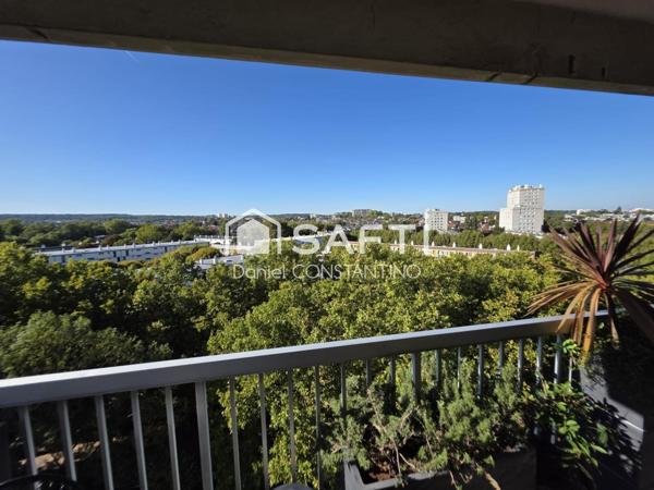 Dernier Etage avec Ascenseur, Belle vue dégagée
