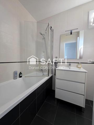 Dernier Etage avec Ascenseur, Belle vue dégagée