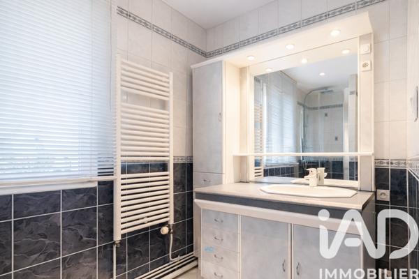Maison à vendre 7 pièces 180 m² Les Alluets-le-Roi
