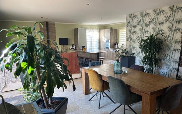 Maison à vendre    5 pièces •  Paulhan