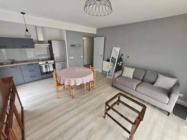 Location Appartement 2 pièces 43 m2 à Guingamp