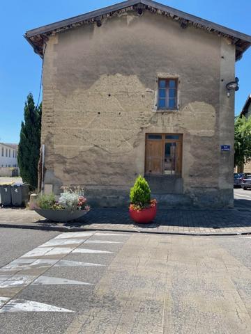 Tignieu-Jameyzieu (38230) Maison T3 A RENOVER