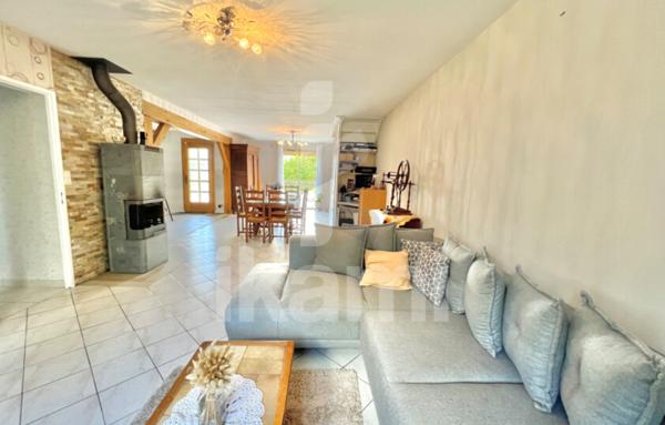 Maison Familiale 165m2 - 9 pièces  - Piscine - Garage indépendant