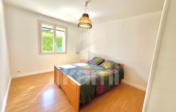 Maison Familiale 165m2 - 9 pièces  - Piscine - Garage indépendant