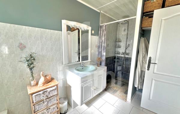 Maison Familiale 165m2 - 9 pièces  - Piscine - Garage indépendant