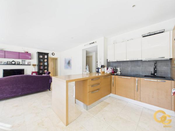 Appartement à THEOULE SUR MER (06590)