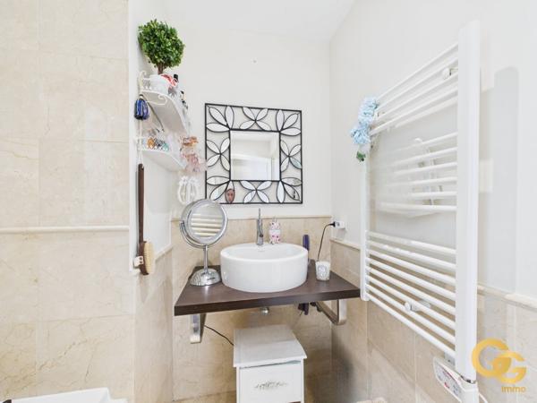 Appartement à THEOULE SUR MER (06590)