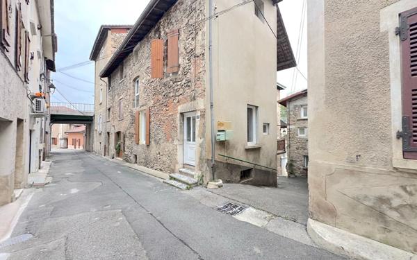 Maison à vendre    2 pièces •  Saint-Nazaire-en-Royans