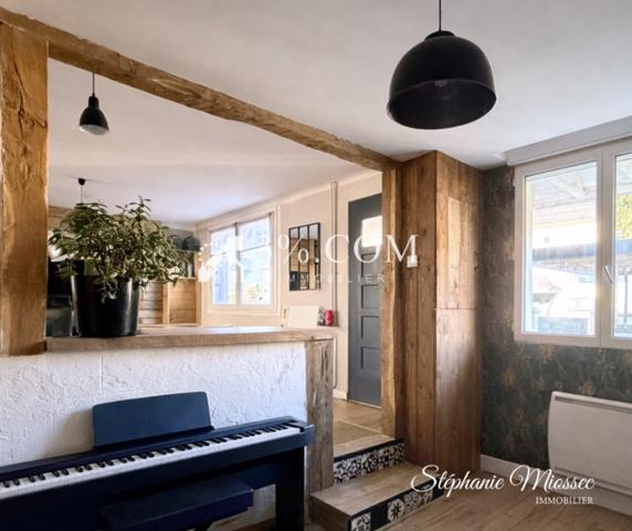 Maison 5 pièce(s) 4 chambre(s) 95 m²