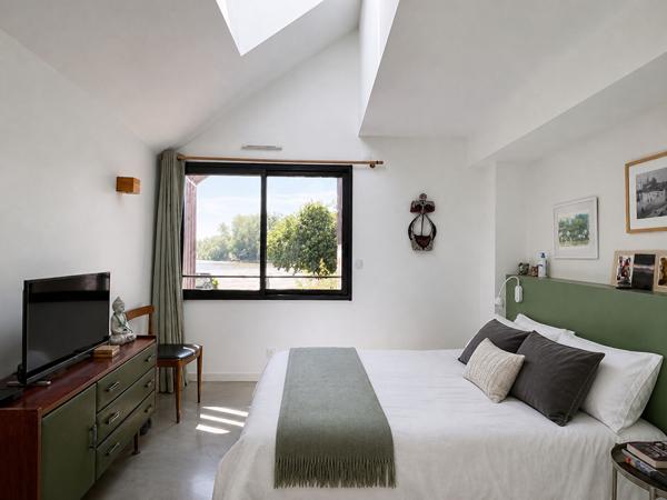 Maison contemporaine lumineuse à vendre aux Ponts de Cé offrant un cadre de vie unique avec une vue exceptionnelle