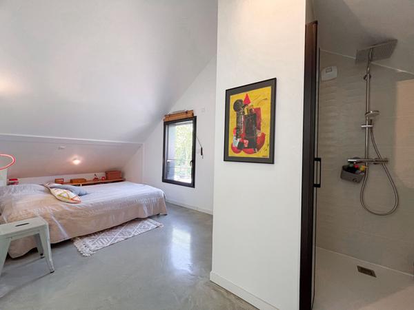 Maison contemporaine lumineuse à vendre aux Ponts de Cé offrant un cadre de vie unique avec une vue exceptionnelle