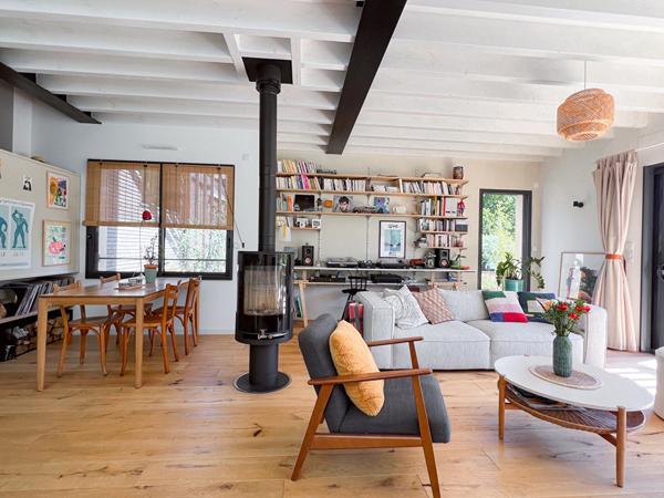 Maison contemporaine lumineuse à vendre aux Ponts de Cé offrant un cadre de vie unique avec une vue exceptionnelle