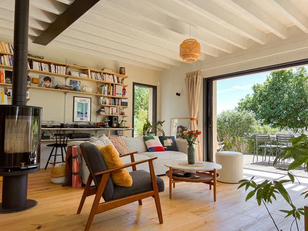Maison contemporaine lumineuse à vendre aux Ponts de Cé offrant un cadre de vie unique avec une vue exceptionnelle