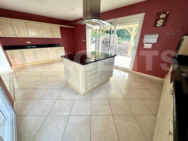 maison/villa 6 pièce(s) 163 m2