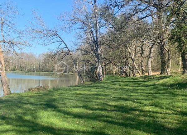 Domaine de 1 200 m²