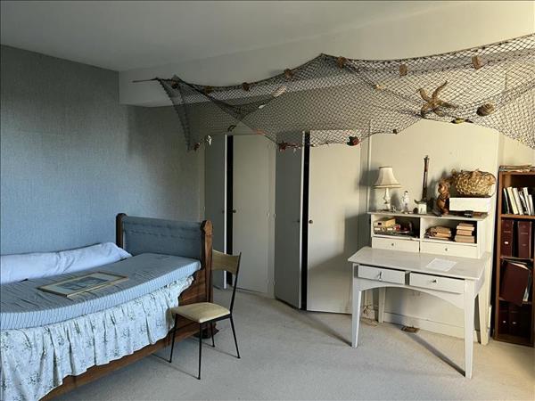 Maison à vendre |  Saint-Martin-lès-Melle |  9 pièces | 333 m²