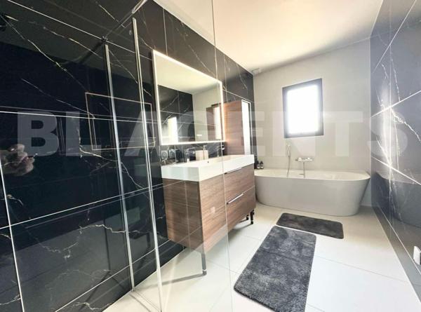 maison/villa 6 pièce(s) 136 m2