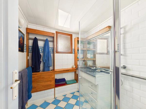 Maison écologique rénovée avec maison indépendante et jacuzzi à proximité de Montricoux