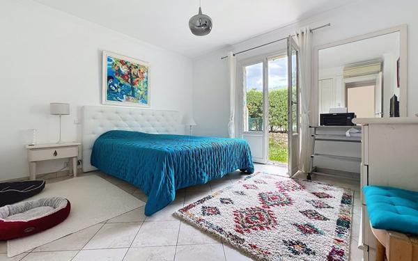 Maison à vendre    7 pièces •  Le Rouret