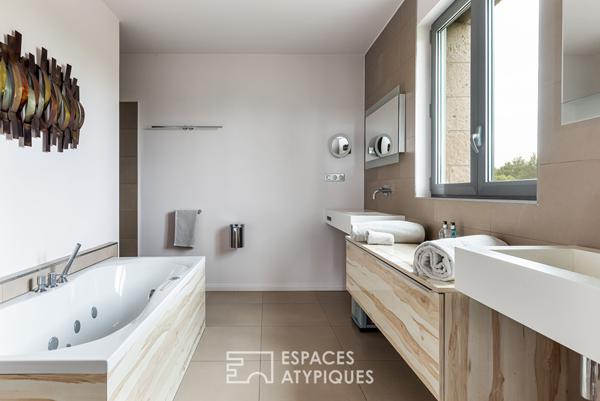 Maison d’architecte avec vue panoramique et prestations haut de gamme