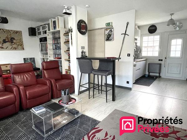 IVRY LA BATAILLE Maison plain pied  2 chambres 3 pièce(s) 57 m2 jardin 460 m2 172900 HAI