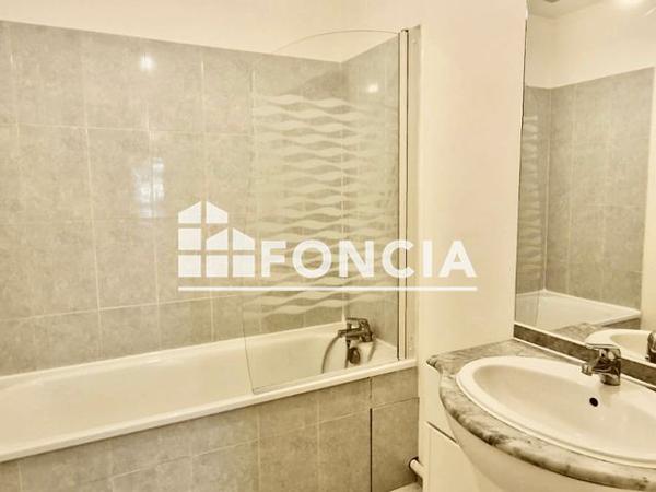 Location Appartement 2 pièces 37.1 m² - 45 / 47 BD GAL DE GAULLE Narbonne 11100