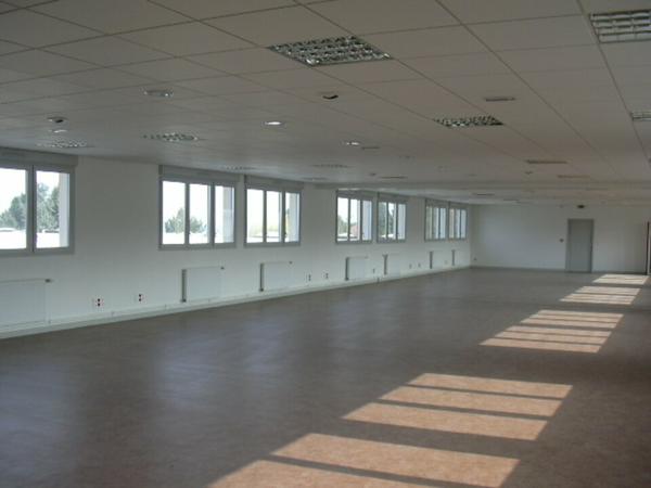 Montceau les Mines - Bureaux 372 m² à louer