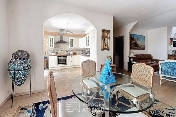 Maison de ville avec grand garage