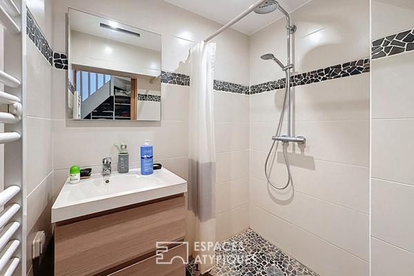 Maison de ville avec grand garage