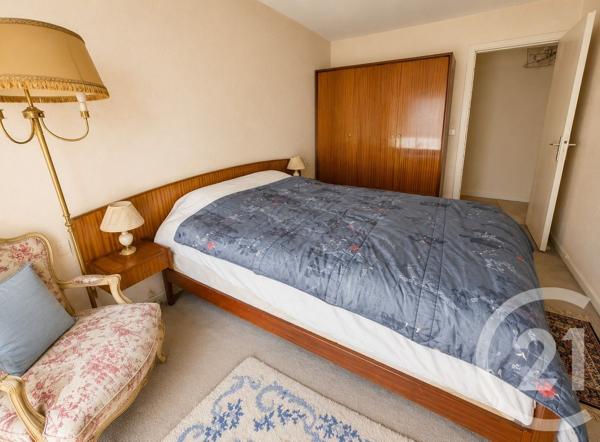 Appartement F5 à vendre  5 pièces - 99,05 m 2   PARIS  - 75011