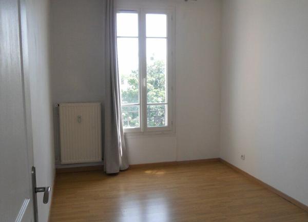 Appartement à louer    2 pièces •  Saint-Maur-des-Fossés