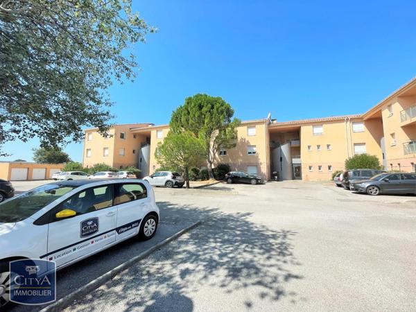 Location parking Les Angles (30133)