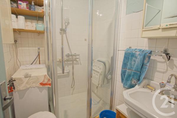 Appartement F3 à vendre  4 pièces - 62,43 m2 CHOISY LE ROI - 94