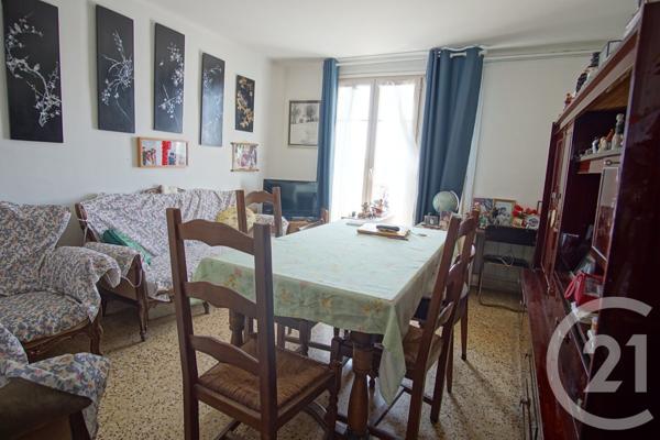 Appartement F3 à vendre  4 pièces - 62,43 m2 CHOISY LE ROI - 94