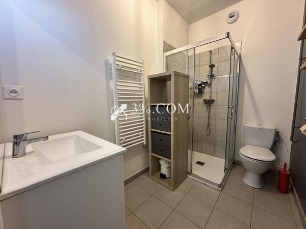 Appartement 2 pièce(s) 1 chambre(s) 43.7 m²